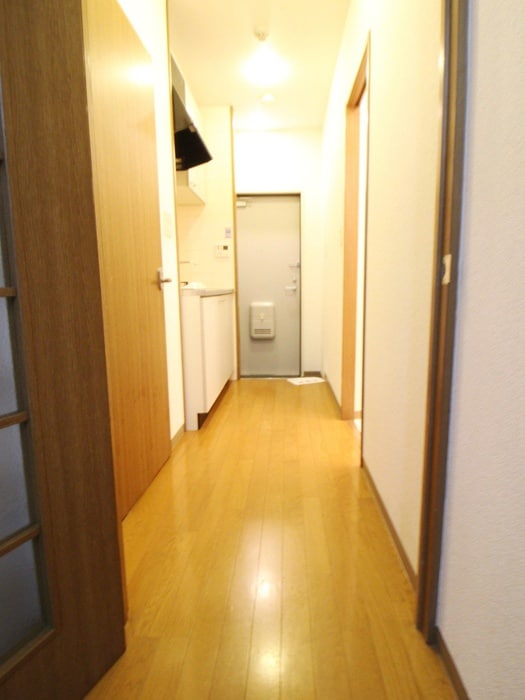 廊下 カルム吹田