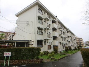 新金岡3丁1番B住宅12棟（305）