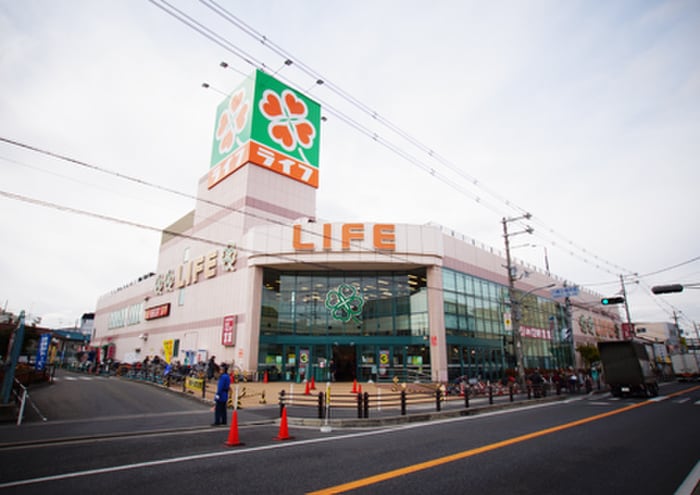 ライフ志紀店(スーパー)まで160m グランディーエビス