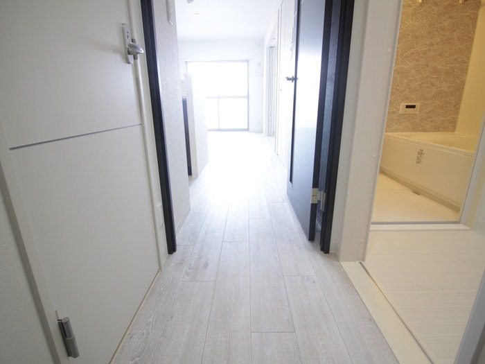 廊下 グランアーブル西宮
