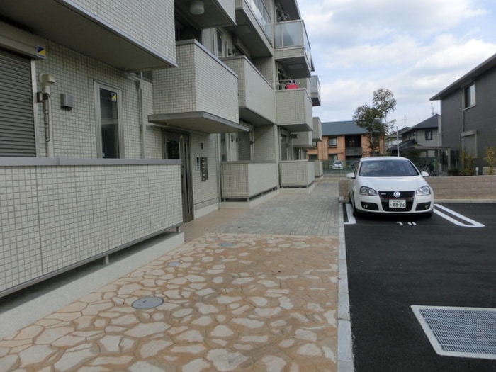 エントランス部分 ブリ－ゼ久宝寺　B棟