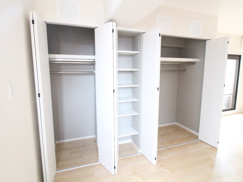 収納 三宮ハウス(901)
