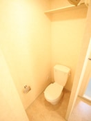 トイレ カ－サヴィヴァ－チェ