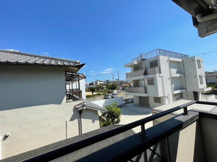 室内からの展望 ソファレグリーン