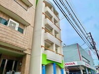 エスティ－ム１８