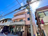 アンシェ－ヌマン・ヤマダ