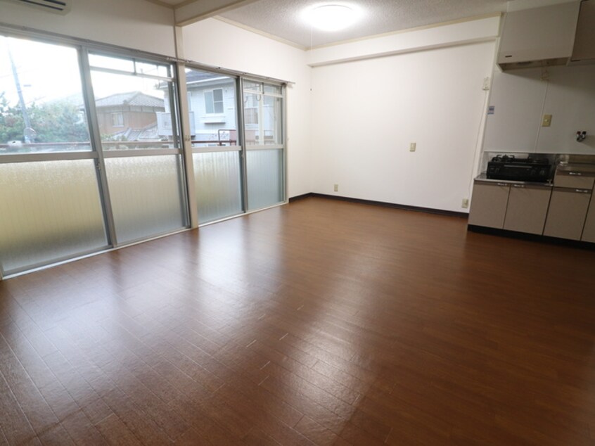 居室 サンライズ武庫川