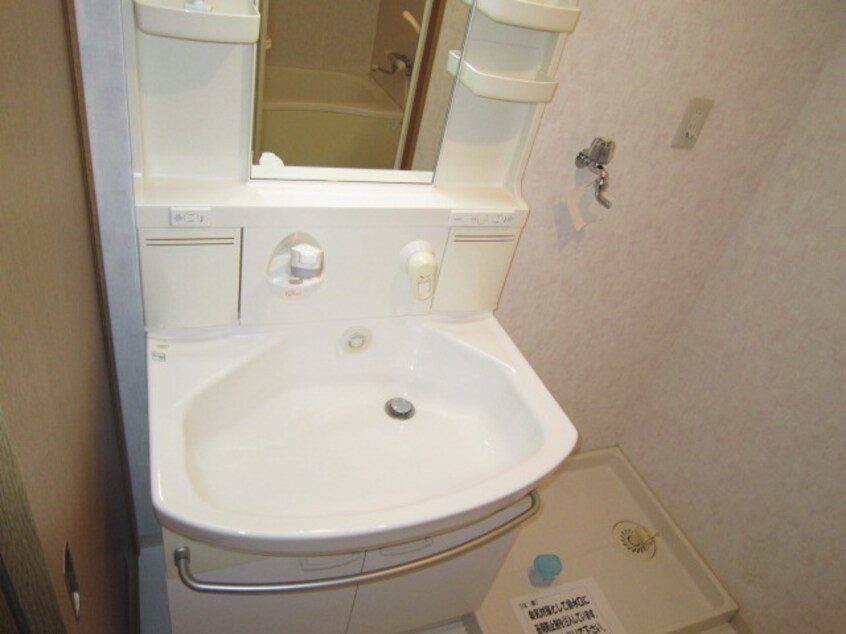 洗面 ﾗｼｭﾚ･ｳｴｽﾄ六甲