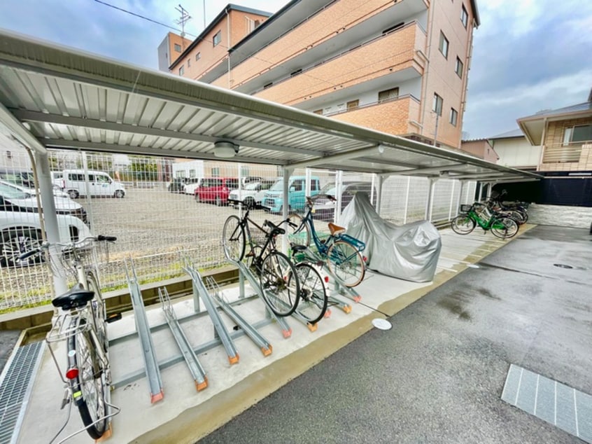 駐輪場 山崎マンション16高槻芥川