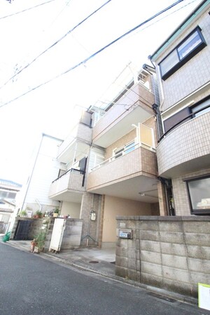 横小路町１丁目貸家