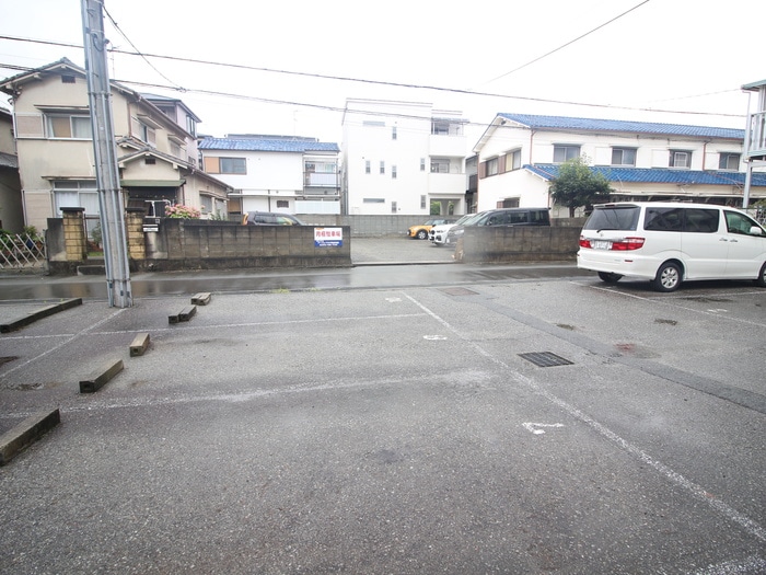 駐車場 グレイス永田２号館