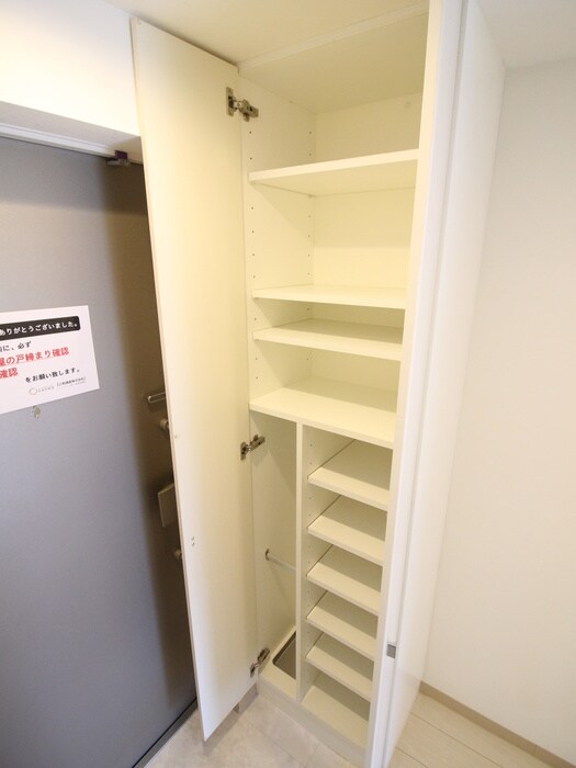 靴箱 ＳＫ南森町