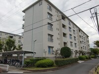 富田第二住宅64号棟（305）