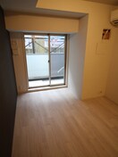 居室 コンフォリア江坂