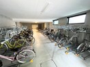 駐輪場 コンフォリア江坂