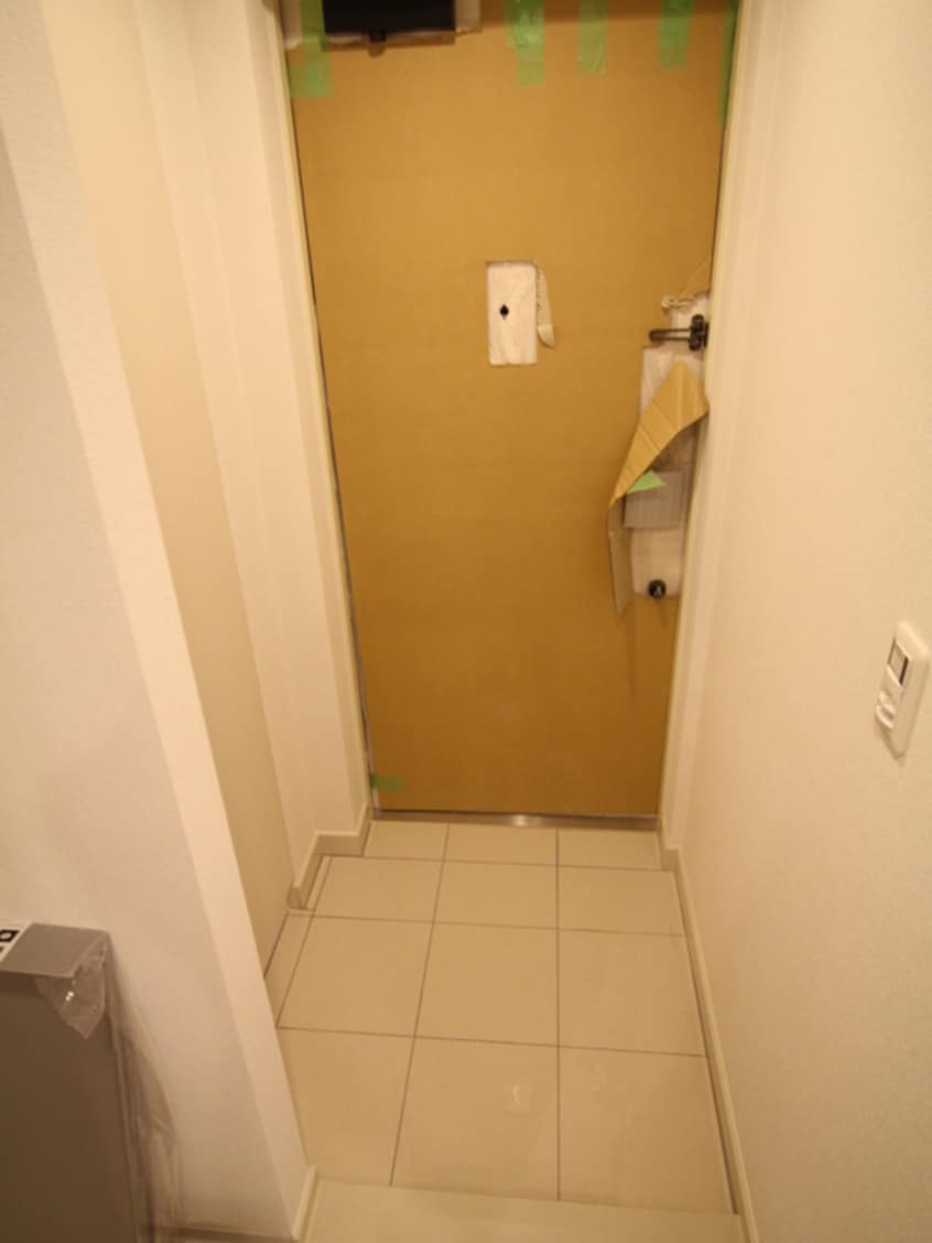 玄関 コンフォリア江坂