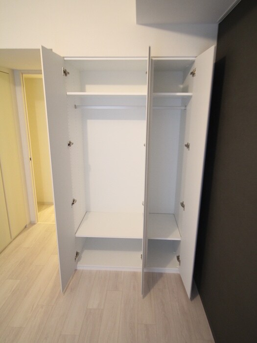 収納 コンフォリア江坂