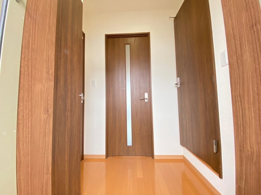 廊下 アンプルールフェール西大路