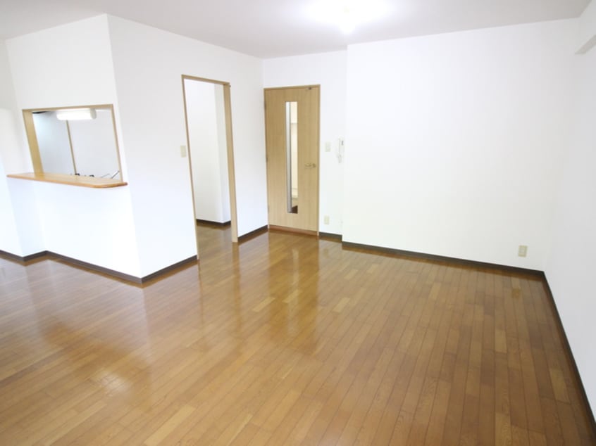 居室 サンラトール甲陽園