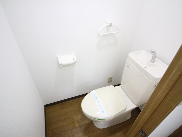 トイレ サンラトール甲陽園