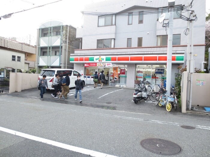 サンクス(コンビニ)まで530m サンラトール甲陽園