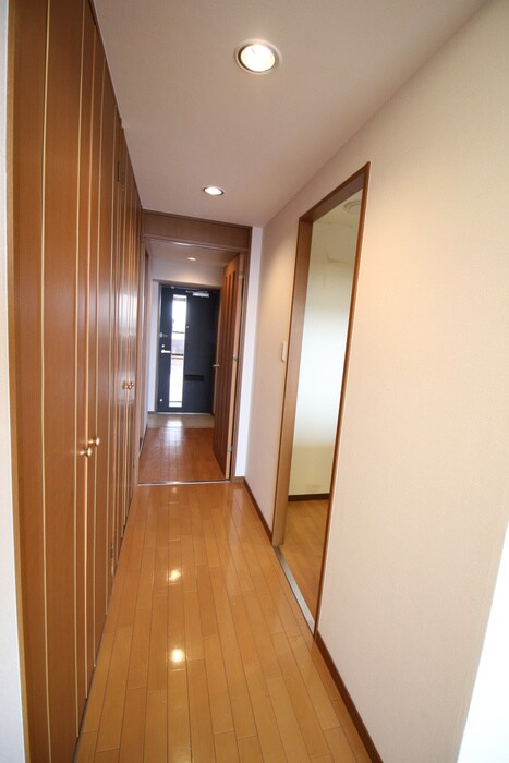 廊下 ＡＲＣＯ　ＲＯＳＡ