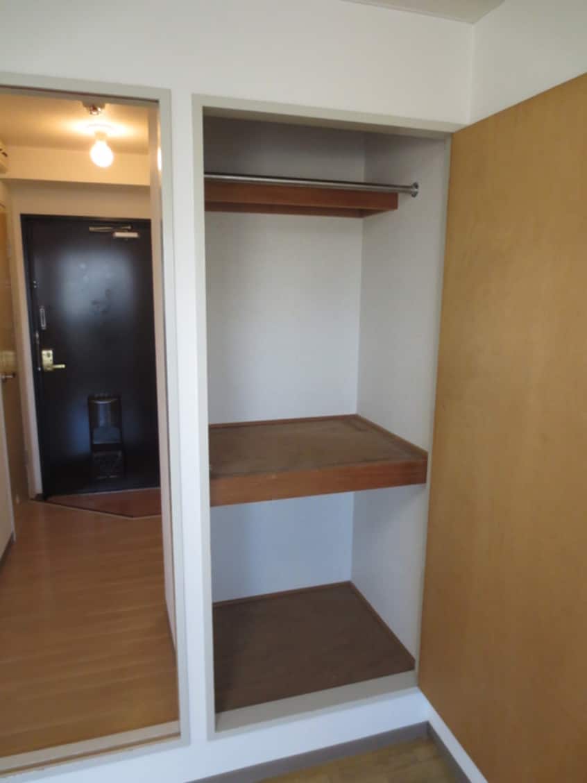 収納 クラウンハイム新高