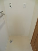 洗濯機置場 逆瀬川ハイツＣ