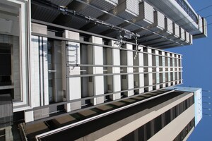 ﾚｵﾝｳﾞｧﾘｴ大阪ﾍﾞｲｼﾃｨⅡ(704)