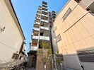エヌエムキャトフヴァンサンクの外観