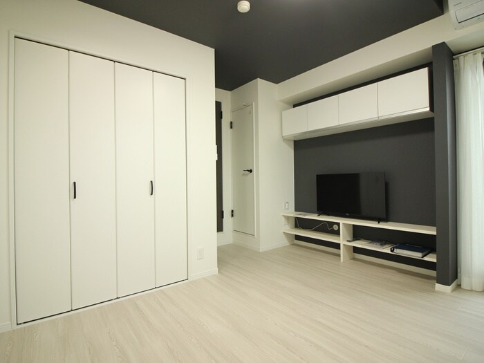 居室 エヌエムキャトフヴァンサンク