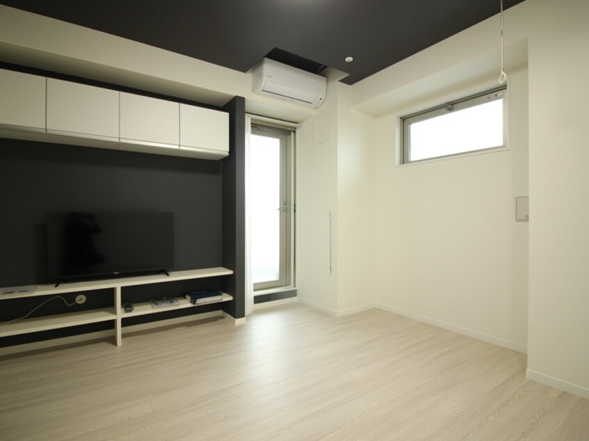 居室 エヌエムキャトフヴァンサンク