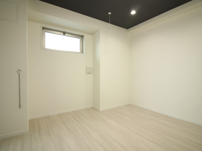 居室 エヌエムキャトフヴァンサンク