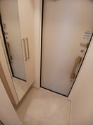 玄関 メゾン・パンジー