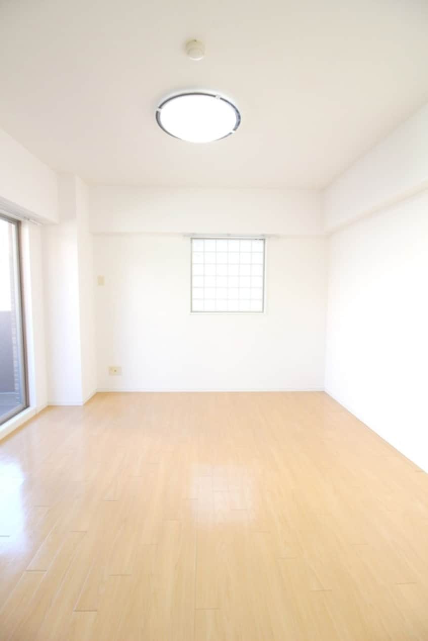 居室 CREATO新大阪Serenity(806）