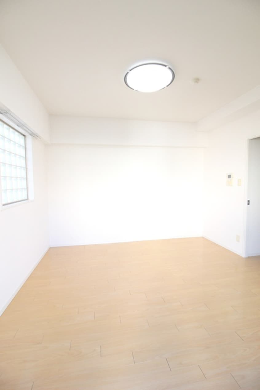 居室 CREATO新大阪Serenity(806）