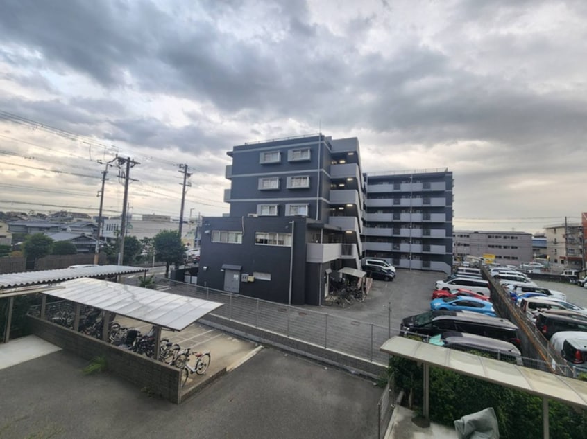 室内からの展望 ｶｰｻ緑地