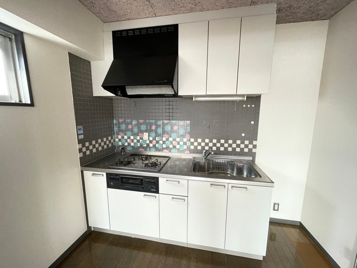 キッチン ウォールストリート