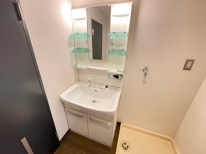 洗面 ウォールストリート