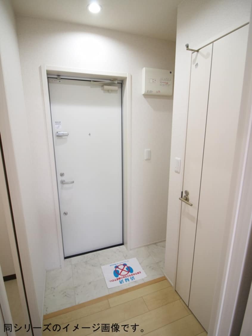 玄関 Solarc VitaⅡ