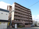 フローライト西院の外観