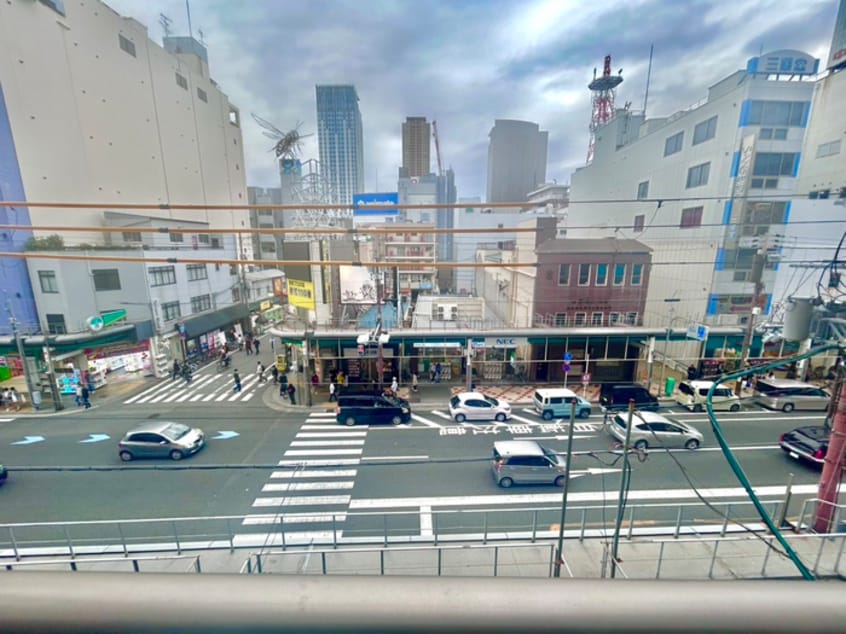室内からの展望 ｴｽﾃﾑｺｰﾄ難波Ⅲﾗｸﾞｰｽ(402)