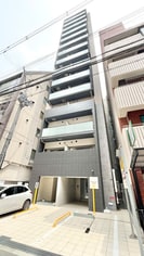 ブリリアントジュネス本町の外観