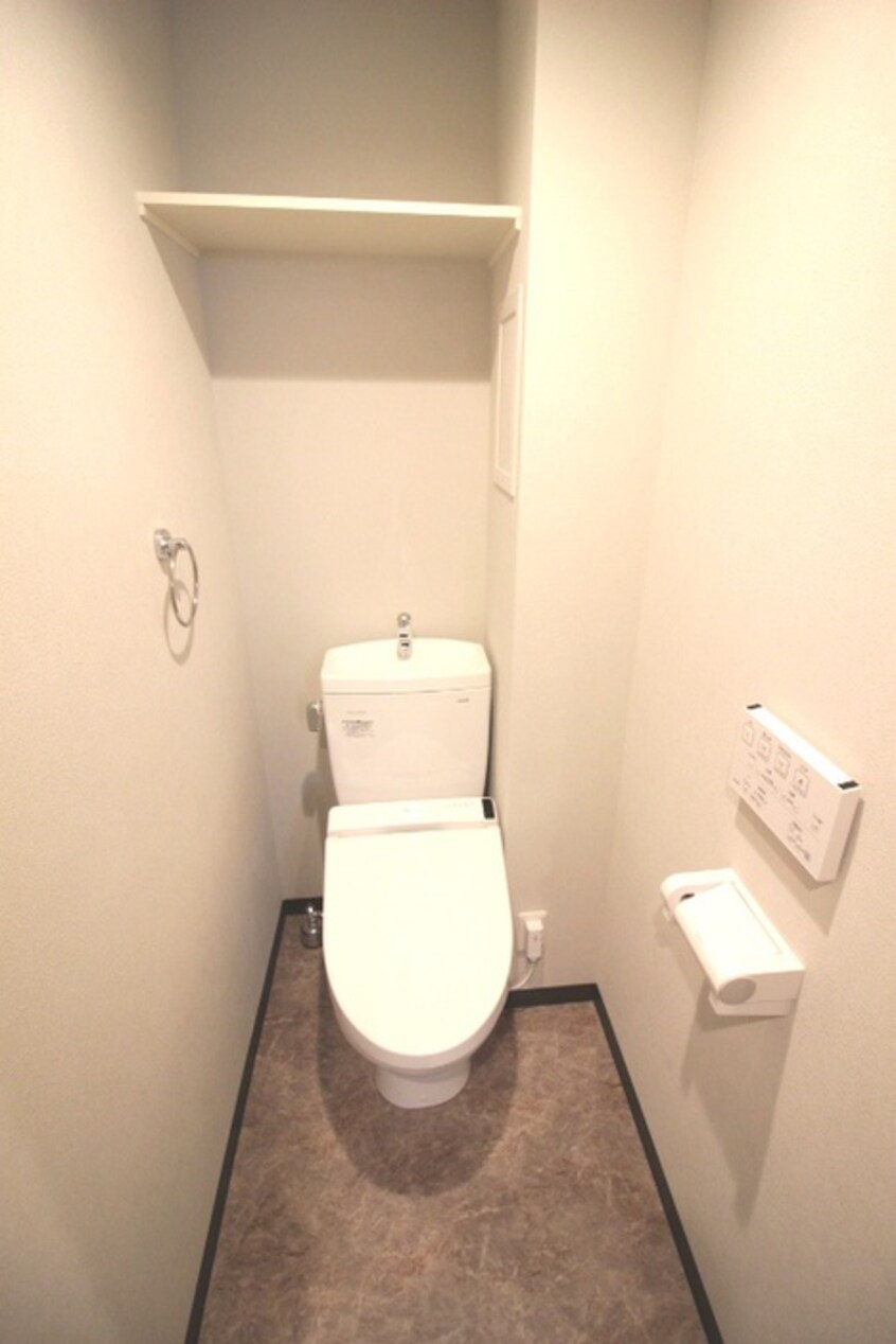 トイレ ブリリアントジュネス本町