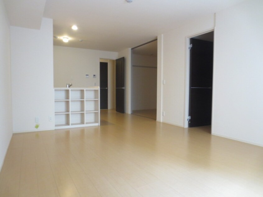居室 Rana　Court