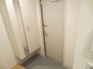 玄関 Rana　Court