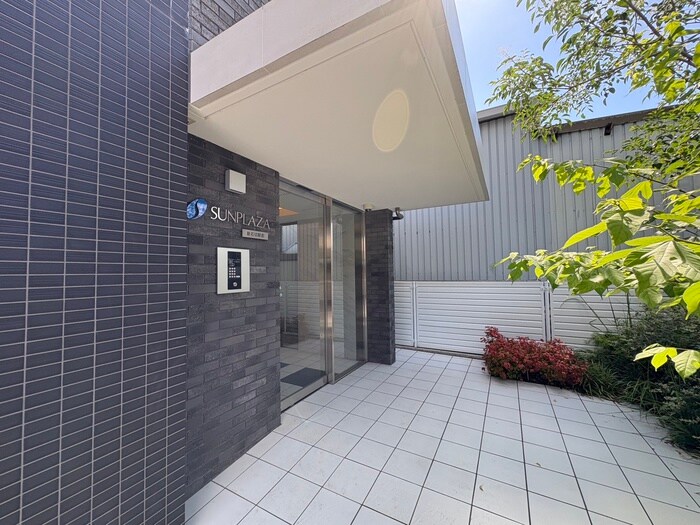 エントランス部分 サンプラザ新石切駅前