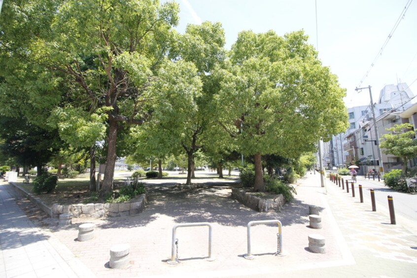 玉出西公園(公園)まで150m シャンブル玉出