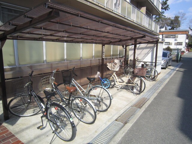 駐輪場 田中マンション