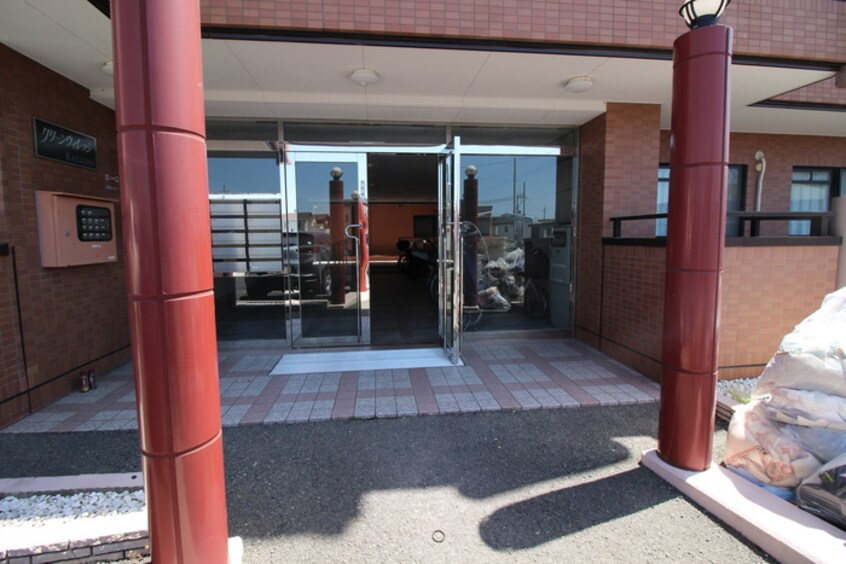 エントランス部分 ｸﾞﾘｰﾝｳﾞｨﾚｯｼﾞKANAZAWA